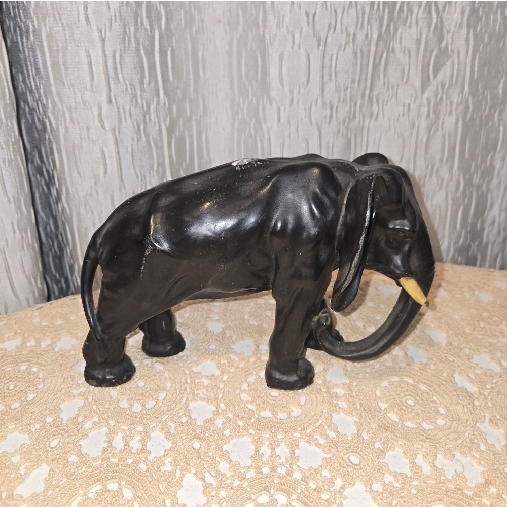 Vintage | Brass Elephant  Home Decor By Jennings Brothers 7x6